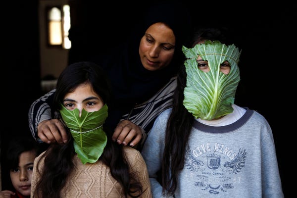 weird masks interesting masks during corona pandemic COVID 19 world india mask fashion people new design beautiful