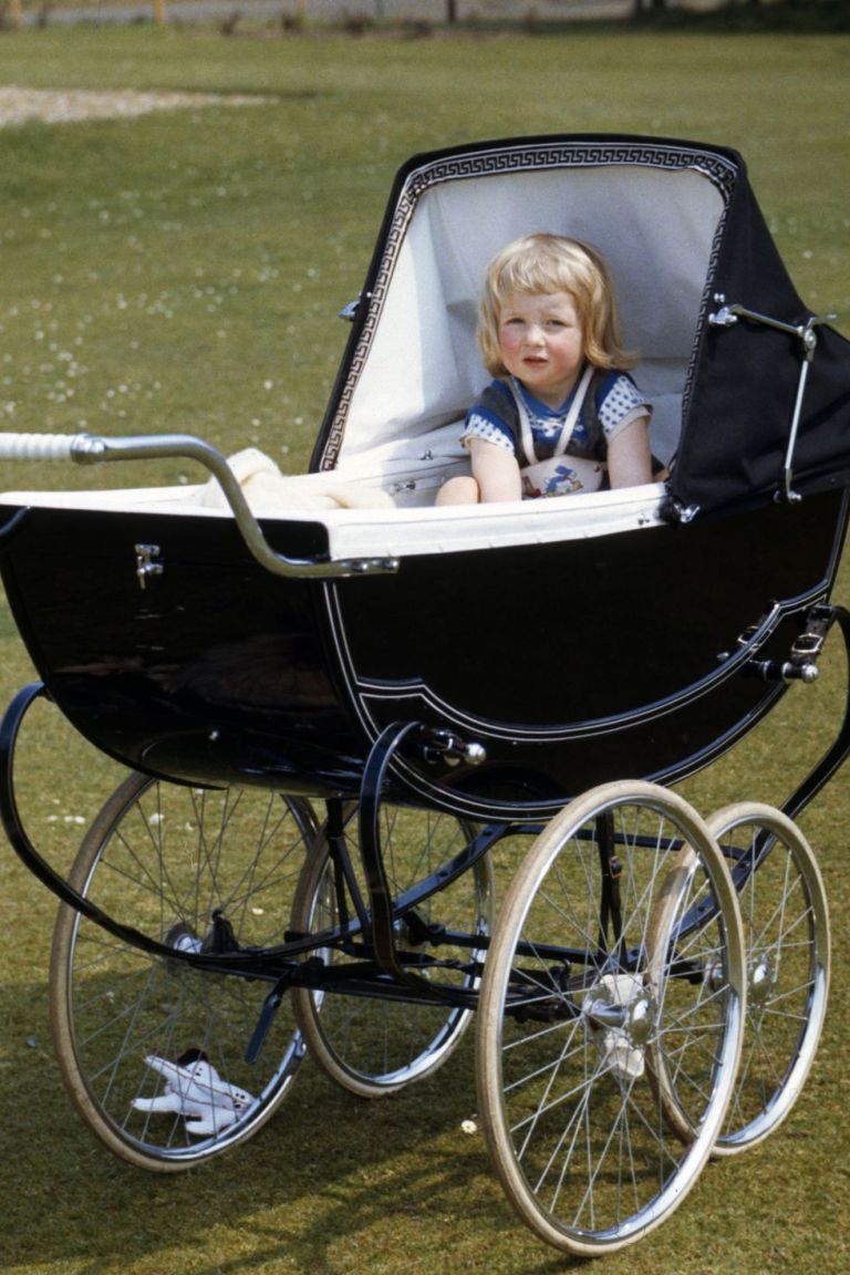 hbz-princess-diana-1963-gettyimages-830186660-1534524884