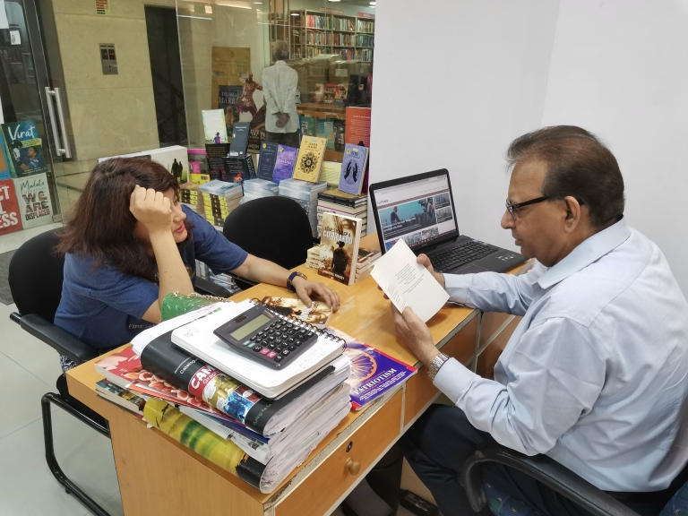 book event book signing event westland books swapnil pandey love story of a commando soldier's girl blossom book house,bookworm bookstore sapna bengaluru higginbotham best bookstore must visit top 5 top 10 iconic legendary bangalore books on discount paperback book lover reader author crossword landmark india indian booksigning library second hand book available used books rare books history books comics magazines travel guide children section non fiction genre church street bookstore MG road book heaven book lovers readers book worm higginbotahm bookhive gangaram iconic bookstalls