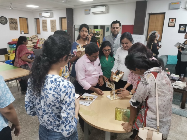 coffee culture books iinternational best sellers swapnil pandey book stall love story of a commando books en beyond faridabad shweta agarwal founder book reading lounge activity center space book launch book event reading reveal signing discussion reading habits delhi book clubs author writer venue