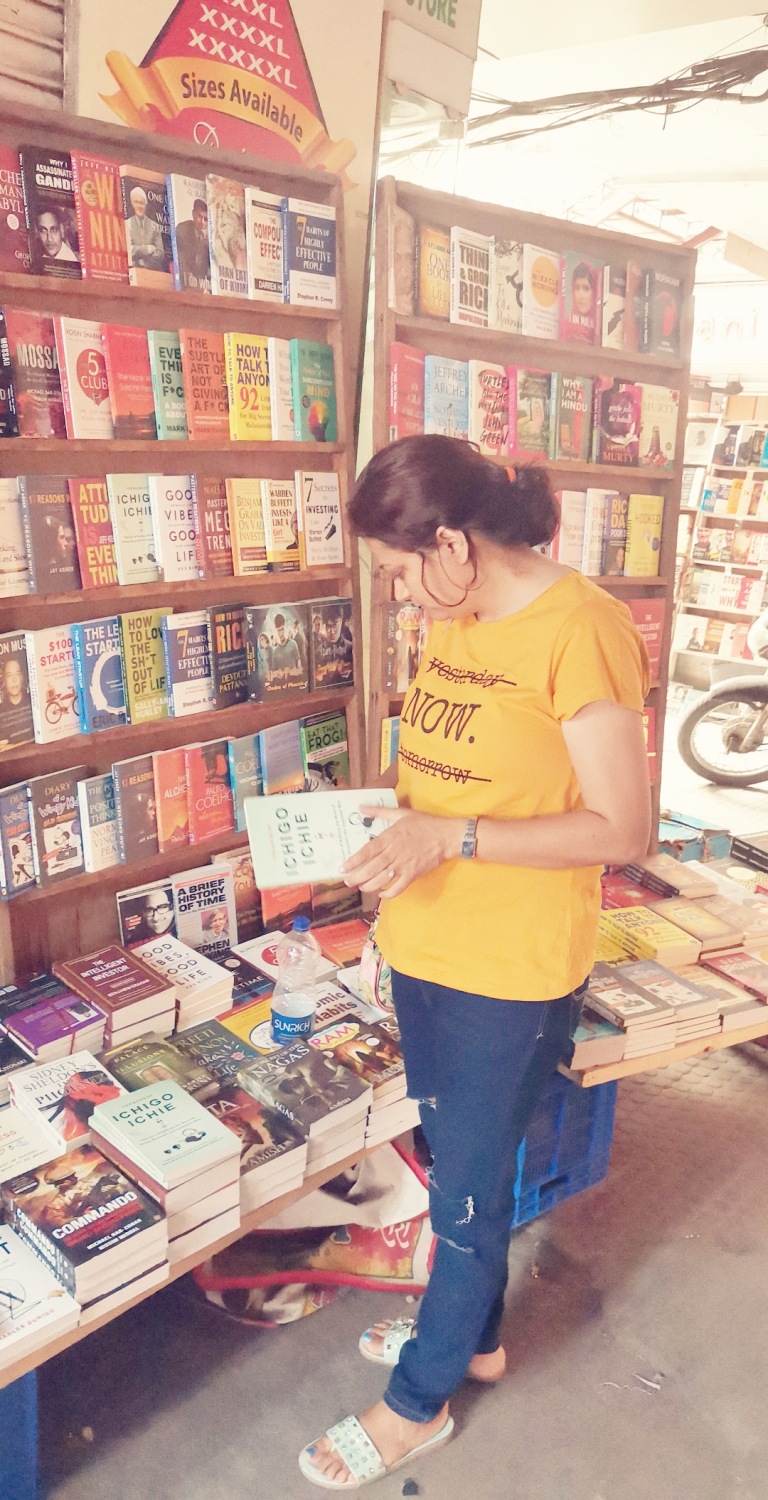 abids book market hyderabad street book market cheap free book second hand book market famous fiction non fiction road side children book sunday book market flea