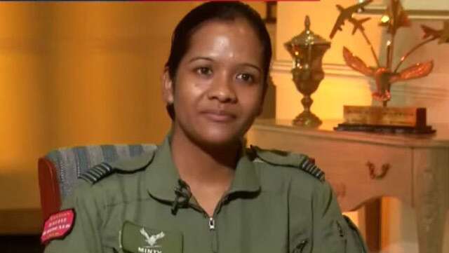 India airforce female fighter pilots woman officers feminism woman empowerment entry AFCAT Shivangi Singh mi